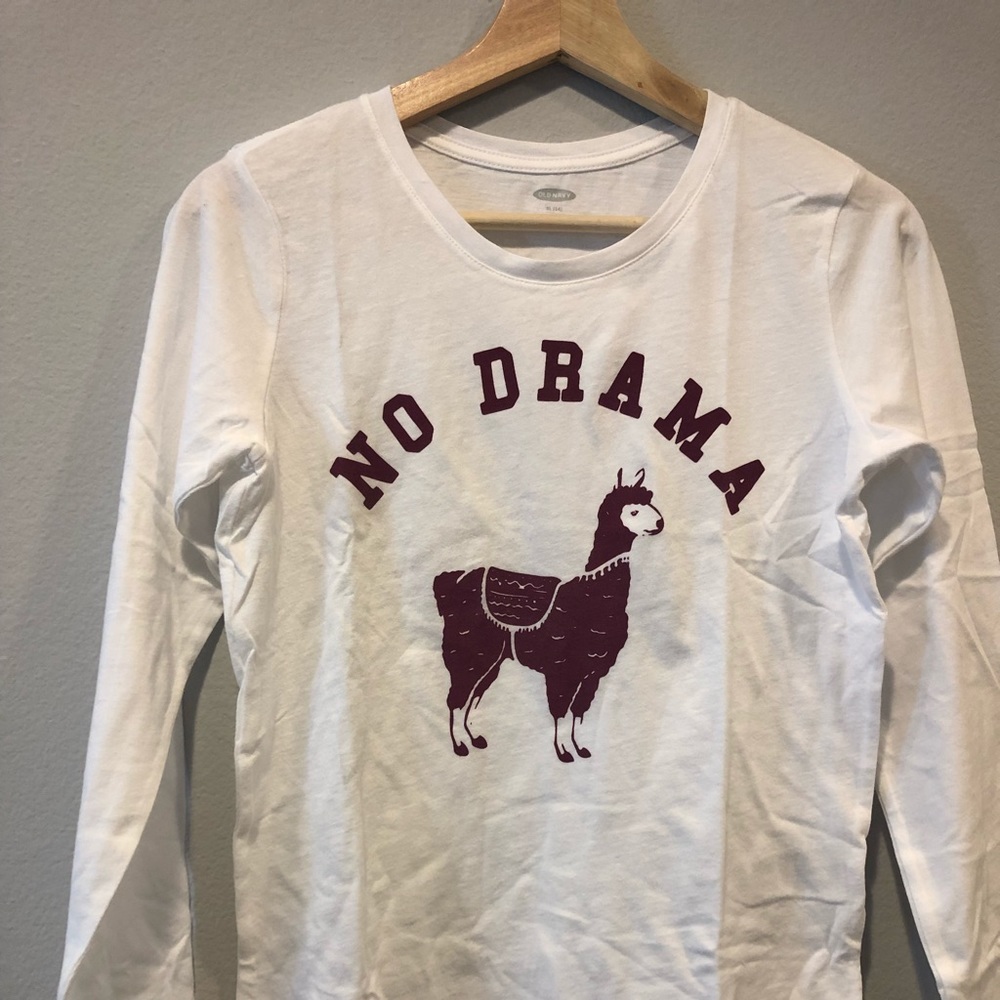 NO DRAMA 🙅🏾‍♀️ long sleeve white shirt Old Navy